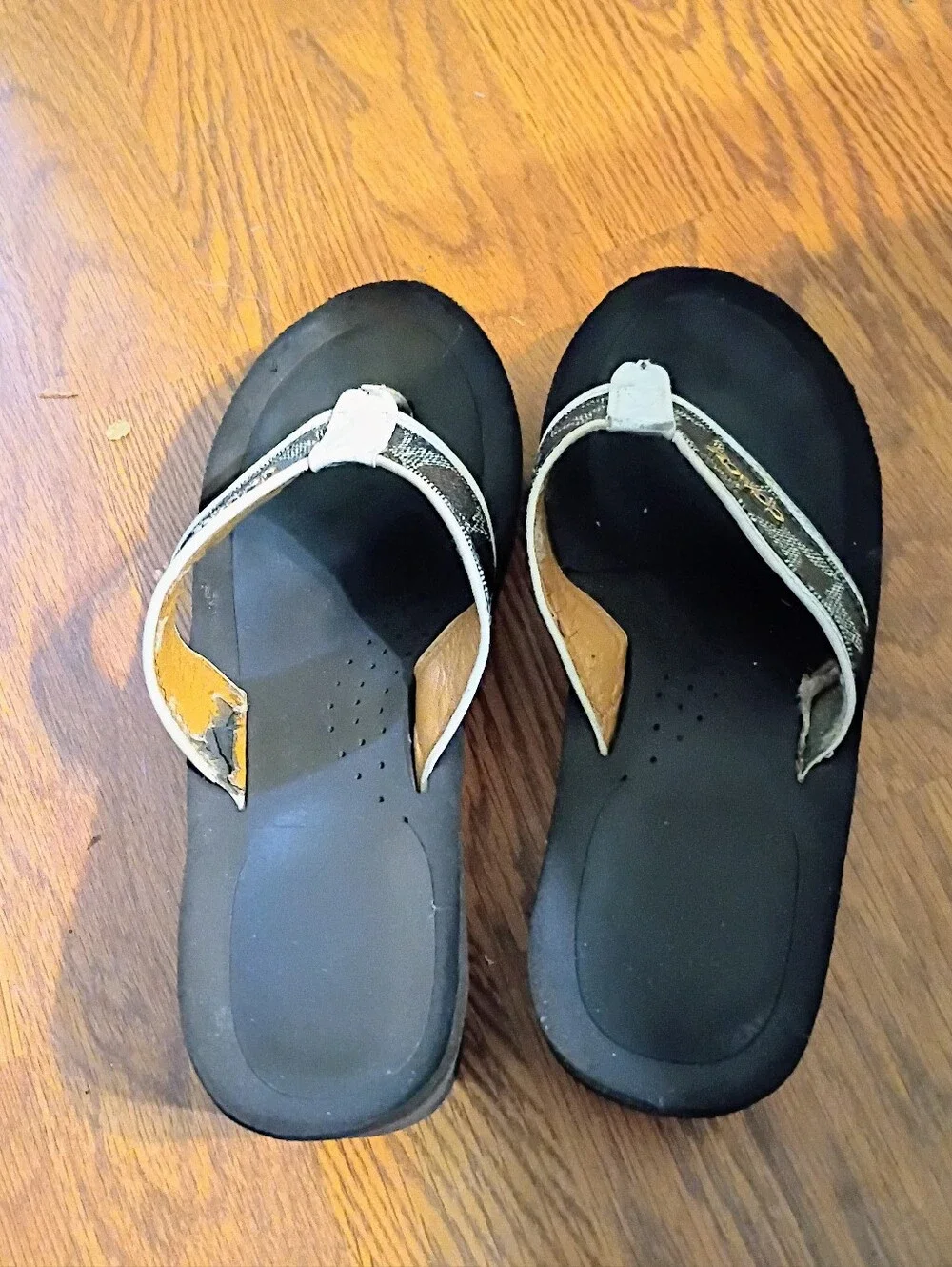 Coach Black Platform Thong Sandals with Patterned Straps